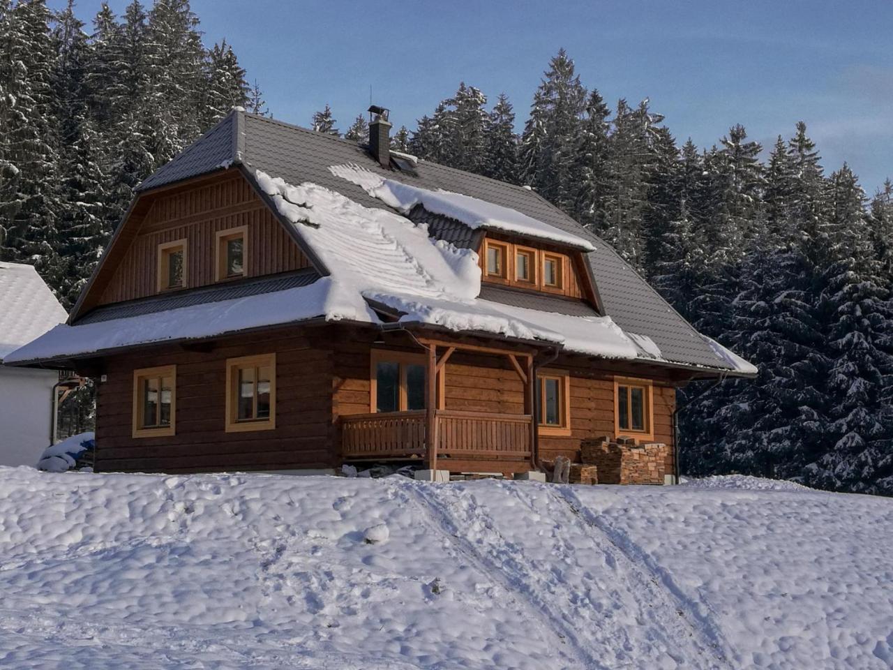 Roubenka Bila (Moravia-Silesia)